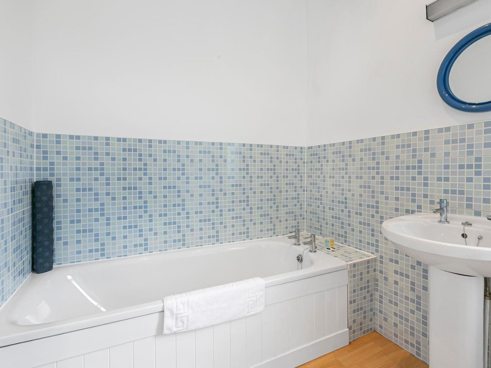 Pass The Keys Elegant Getaway House In Vibrant Clapham Juction Ferienhaus