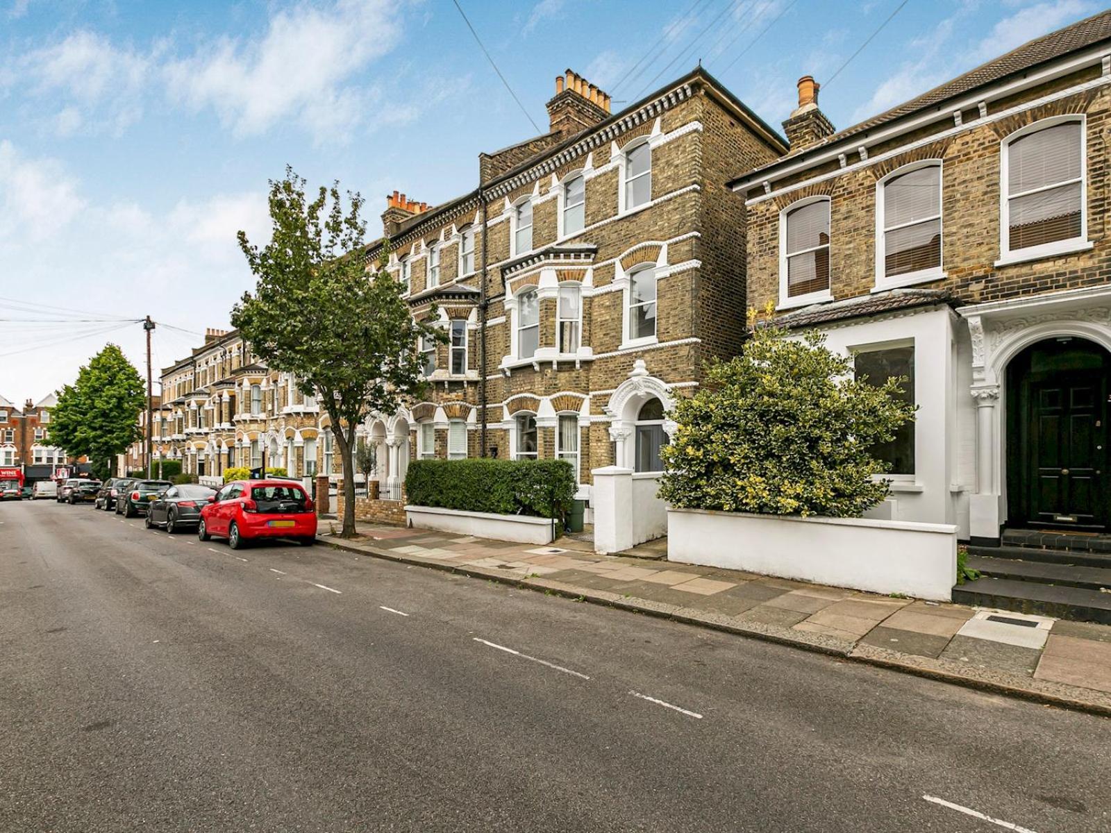 Pass The Keys Elegant Getaway House In Vibrant Clapham Juction Ferienhaus